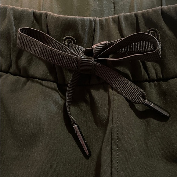 Lululemon On the Fly Pants - Picture 5 of 7
